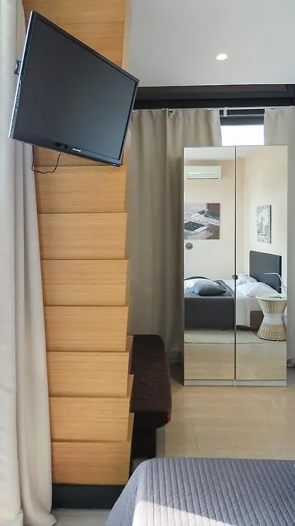 Bed And Breakfast Four Rooms Zadar 3*,